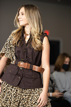 Charlotte Seen Fashion show November 2020-2120