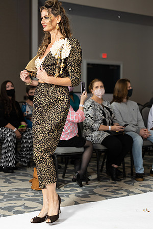 Charlotte Seen Fashion show November 2020-2157