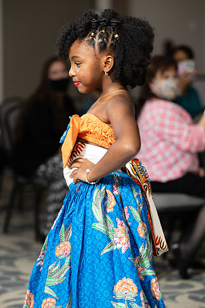 Charlotte Seen Fashion show November 2020-2193