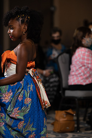 Charlotte Seen Fashion show November 2020-2196