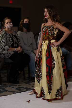 Charlotte Seen Fashion show November 2020-2221