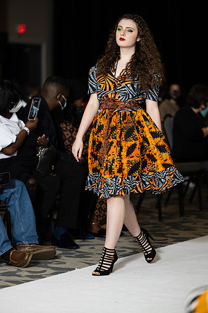 Charlotte Seen Fashion show November 2020-2230