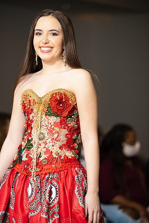 Charlotte Seen Fashion show November 2020-2246