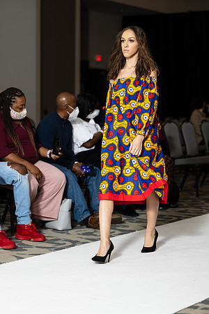 Charlotte Seen Fashion show November 2020-2264