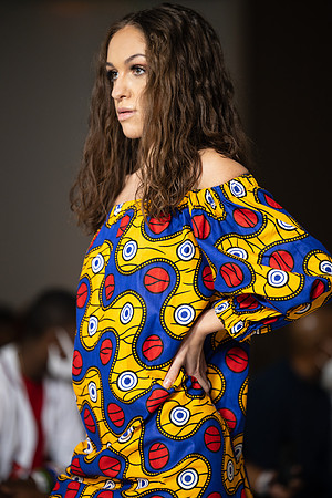 Charlotte Seen Fashion show November 2020-2269