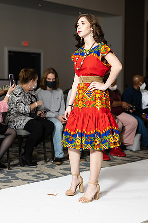 Charlotte Seen Fashion show November 2020-2272