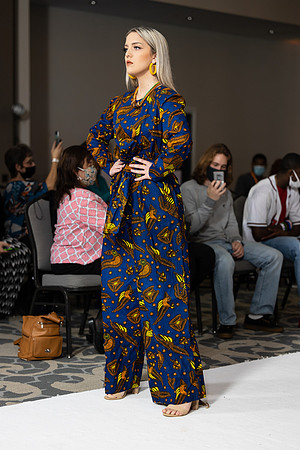 Charlotte Seen Fashion show November 2020-2281
