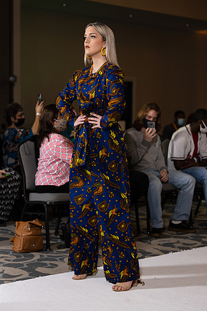 Charlotte Seen Fashion show November 2020-2282