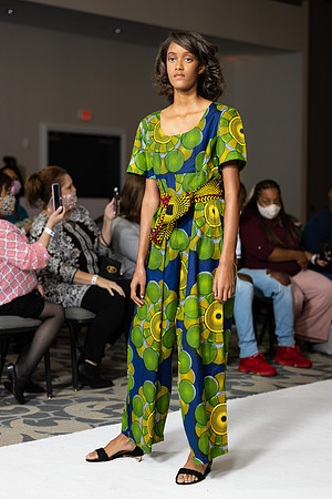 Charlotte Seen Fashion show November 2020-2292