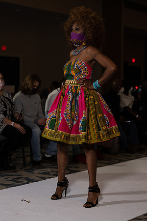 Charlotte Seen Fashion show November 2020-2306