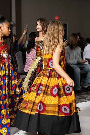 Charlotte Seen Fashion show November 2020-2319