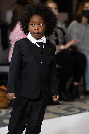 Charlotte Seen Fashion show November 2020-2373