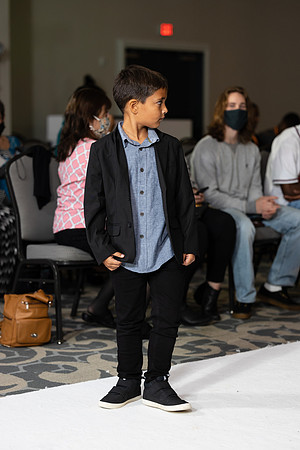 Charlotte Seen Fashion show November 2020-2391