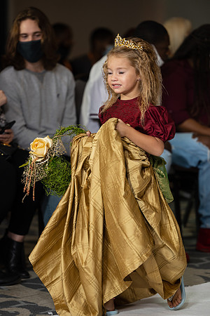 Charlotte Seen Fashion show November 2020-2393