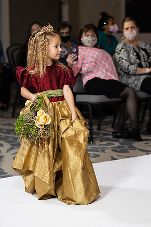 Charlotte Seen Fashion show November 2020-2399