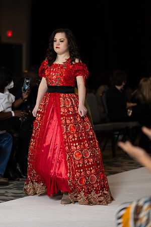 Charlotte Seen Fashion show November 2020-2434