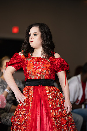 Charlotte Seen Fashion show November 2020-2440