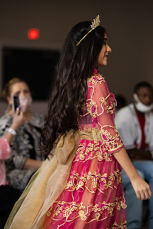 Charlotte Seen Fashion show November 2020-2471