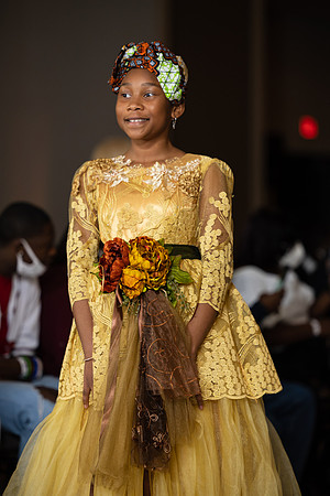 Charlotte Seen Fashion show November 2020-2476