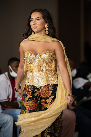 Charlotte Seen Fashion show November 2020-2485
