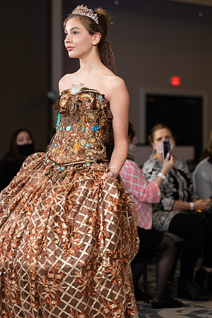 Charlotte Seen Fashion show November 2020-2494