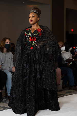Charlotte Seen Fashion show November 2020-2505