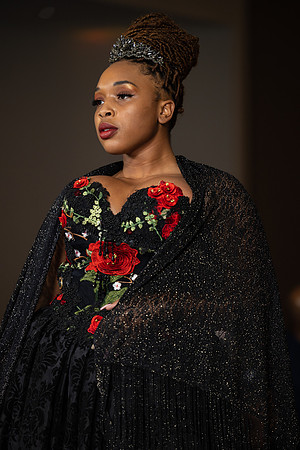 Charlotte Seen Fashion show November 2020-2510