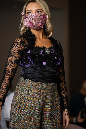 Charlotte Seen Fashion show November 2020-2525