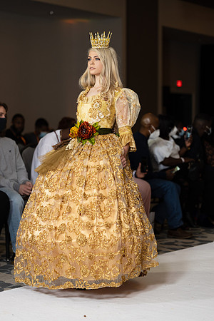 Charlotte Seen Fashion show November 2020-2533