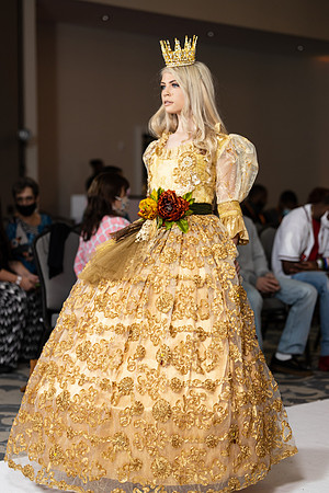 Charlotte Seen Fashion show November 2020-2534