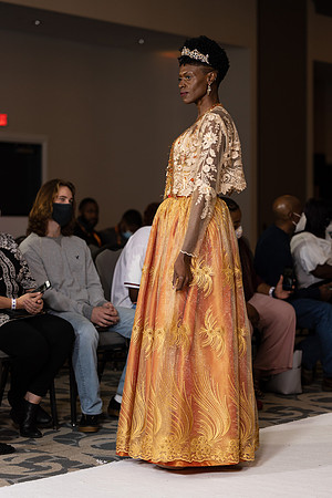 Charlotte Seen Fashion show November 2020-2553