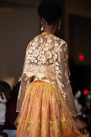 Charlotte Seen Fashion show November 2020-2559