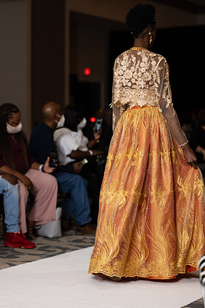 Charlotte Seen Fashion show November 2020-2560