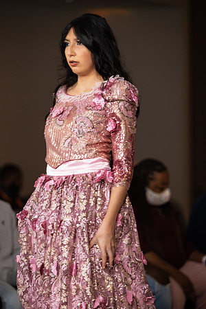 Charlotte Seen Fashion show November 2020-2578