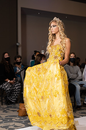 Charlotte Seen Fashion show November 2020-2589