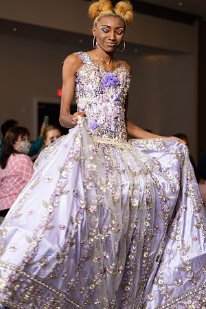 Charlotte Seen Fashion show November 2020-2603