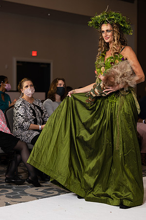 Charlotte Seen Fashion show November 2020-2614