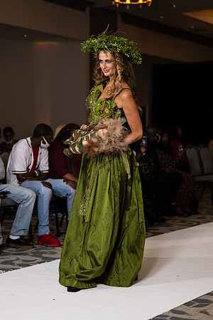 Charlotte Seen Fashion show November 2020-2617