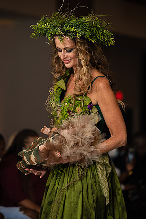 Charlotte Seen Fashion show November 2020-2618
