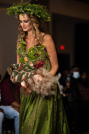 Charlotte Seen Fashion show November 2020-2632