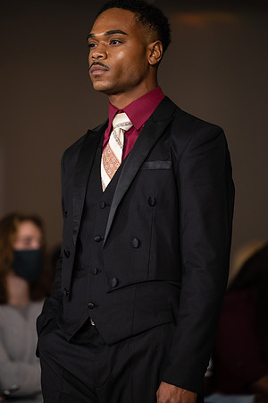 Charlotte Seen Fashion show November 2020-2655
