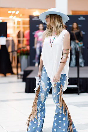 Back to school fashion show 2022-4546