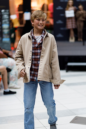 Back to school fashion show 2022-4429