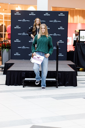 Back to school fashion show 2022-4555