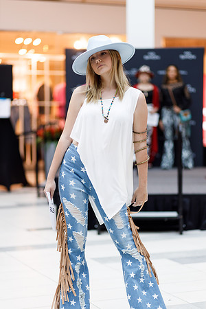 Back to school fashion show 2022-4544