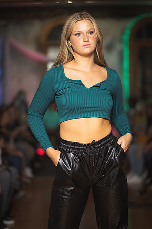 GATOR HATER FASHION SHOW 2021-6338