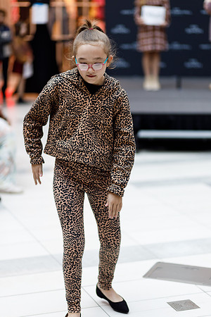 Back to school fashion show 2022-4364