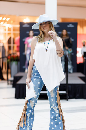 Back to school fashion show 2022-4542
