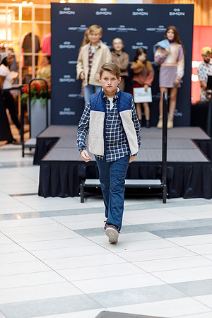 Back to school fashion show 2022-4410
