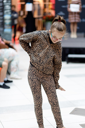 Back to school fashion show 2022-4366